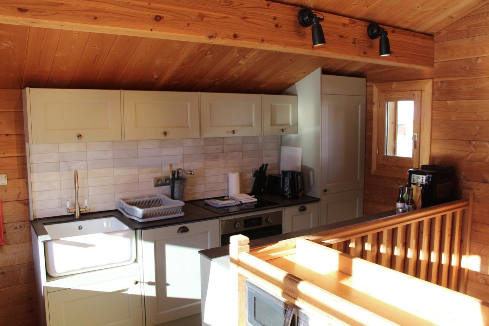 Saint-Marcel  Cosy 4 Bedroom Chalet With Hot Tub מראה חיצוני תמונה