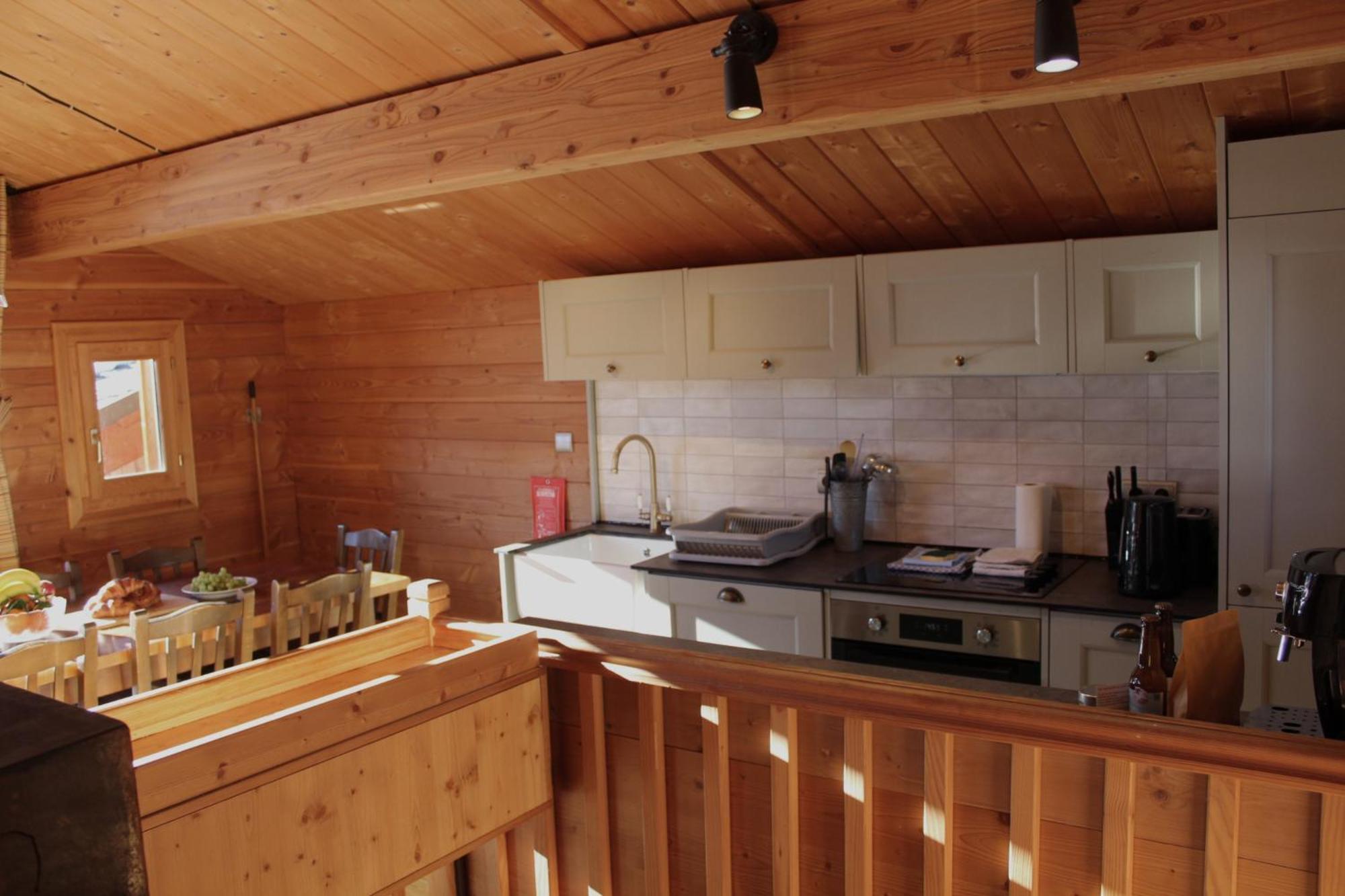 Saint-Marcel  Cosy 4 Bedroom Chalet With Hot Tub מראה חיצוני תמונה